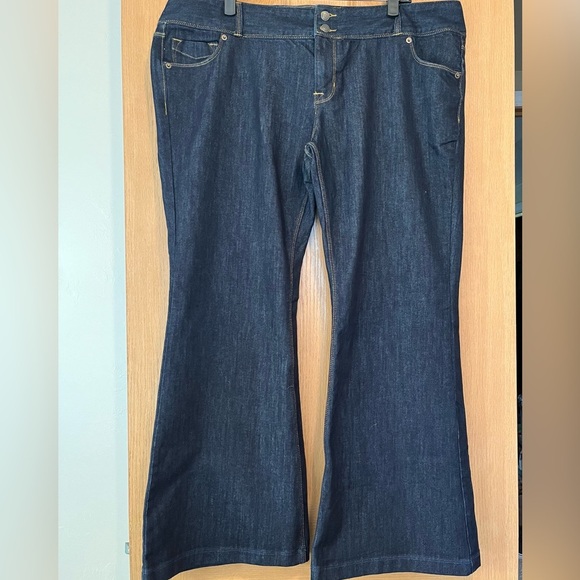 Lands End Mid Rise Wide Leg Dark Wash Jeans - Picture 8 of 10